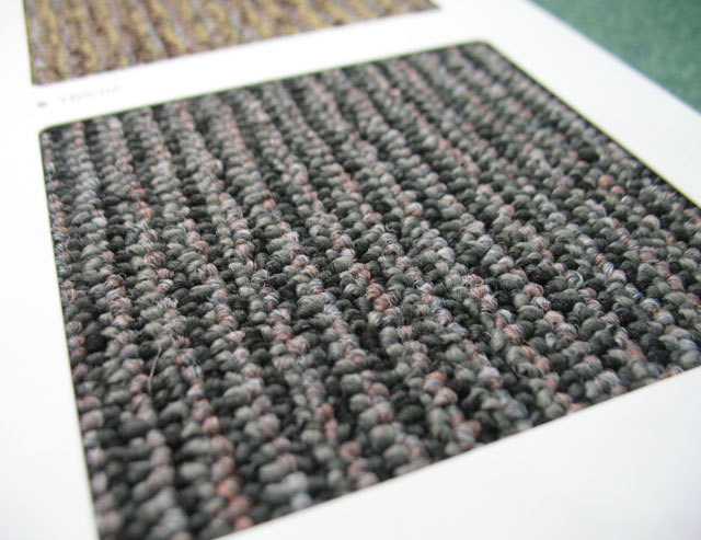 巨东办公方块地毯 沥青底地毯TB5-05 500mm×500mm 丙纶 深褐色